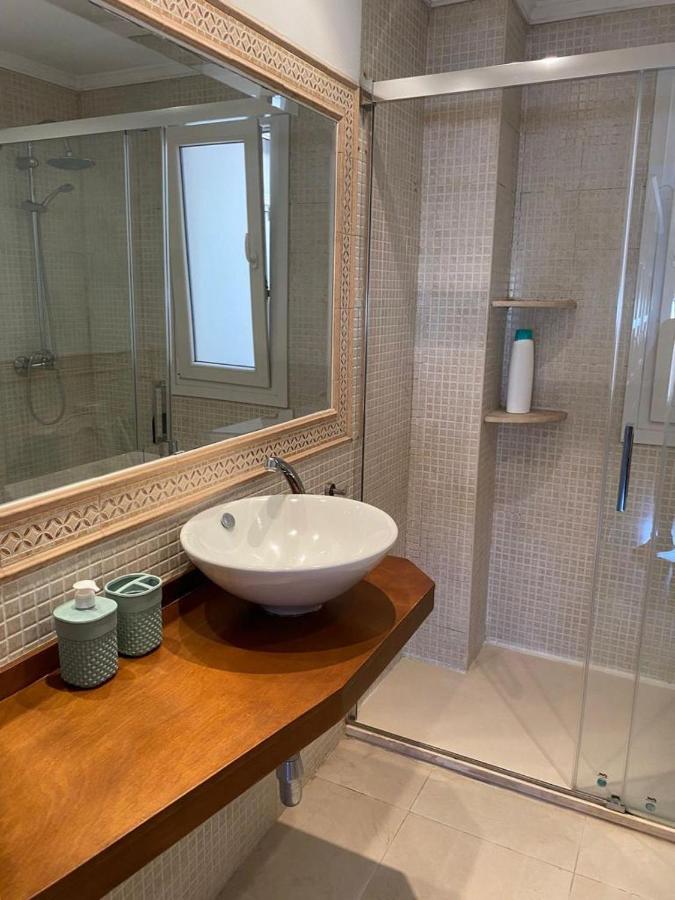 Apartamento Junto Al Puerto Deportivo De 埃斯特波纳 外观 照片