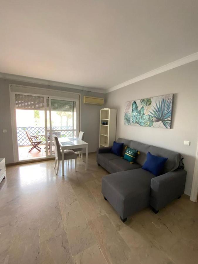 Apartamento Junto Al Puerto Deportivo De 埃斯特波纳 外观 照片